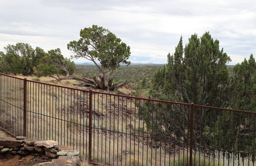Show Low Casa | New Listing! Luxury cliff-side retreat. Isolated & Serene with EPIC views.