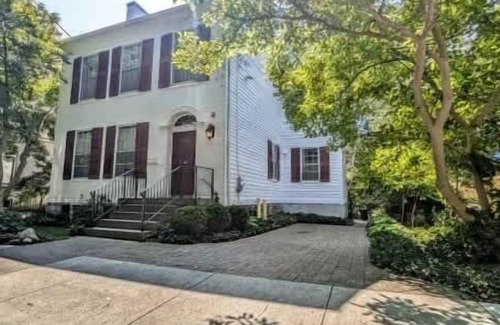 Ithaca Apartamento | Charming Studio in Historic Downtown Ithaca
