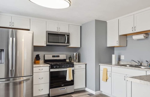 Southeast Omaha Casa | Central Omaha Gem Nearby Zoo, Downtown, Airport 4 Bedroom Home by RedAwning