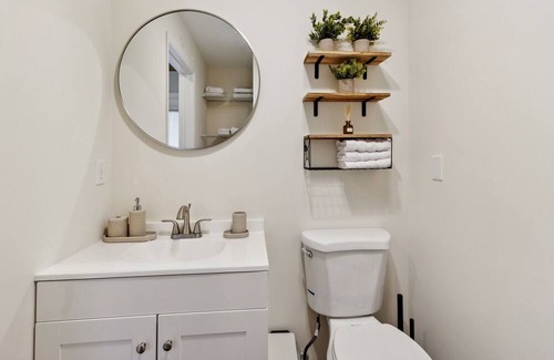 Stuart Casa | Cozy Stuart City Studio Retreat Home by RedAwning