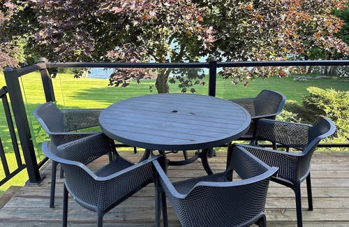 Howe Island Cabaña | Howe Island Getaway