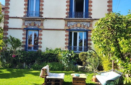 Houilles Casa | 1900 house with lots of charm, 10 minutes from St Lazare and Paris