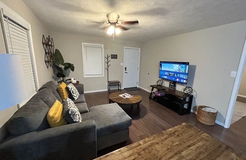 McComb Casa | Cozy 1-bedroom house with WiFi, AC in enjoyable McComb