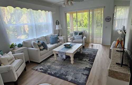 Venice Groves Condominio | VENICE GETAWAY!