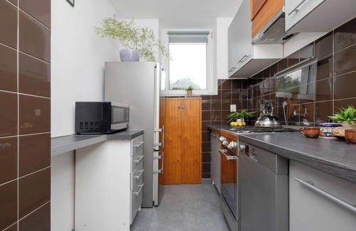 Saska Kepa Apartamento | Apartment With Balcony by Renters
