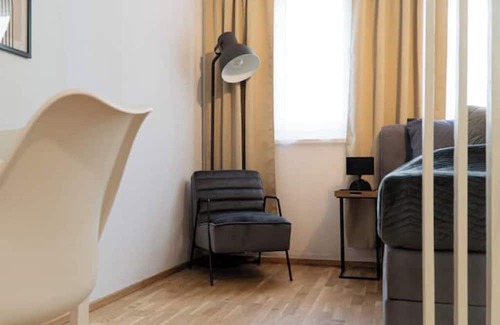 Wiener Neustadt Apartamento | Euphoria: Zentral Parkplatz Küche Netflix