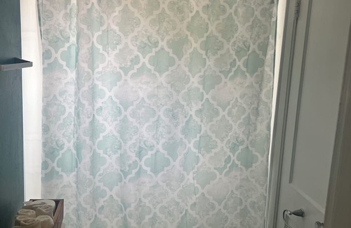 Maysville Apartamento | Cozy 1-bedroom apartment in Maysville right in the entertainment district.