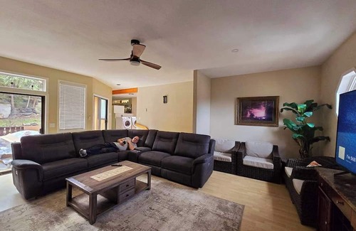 Westshore Estates Casa | Charming 3-bedroom house in enchanting Vernon with AC, WiFi