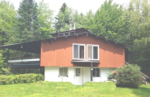 West Dover Chalet De Esquí | 4 Month Minimum! Winter Rental 1/2 mile to Mt Snow