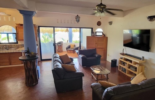 Santa María Tonameca Casa | Close To Puerto Escondido Beachfront - Casa Wahaka