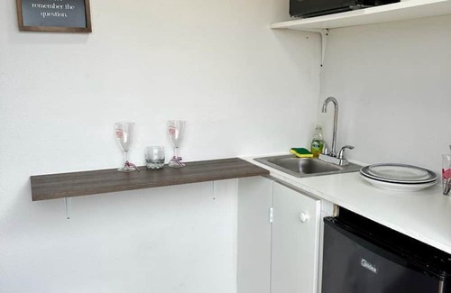 Jacksonville Cabina | Cozy cabin in enchanting Jacksonville with WiFi, AC