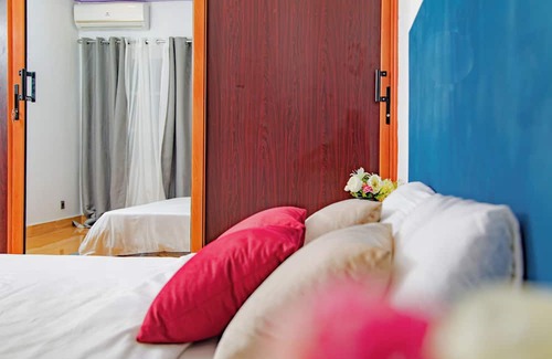 Abidjan Apartamento | Charming 1-bedroom apartment in wonderful Abidjan with WiFi