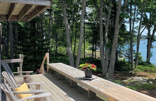 Pleasant Point Casa | NEW to Rental Market Aug 2024! Beautiful Waterfront Home on Pleasant Pt Harborn