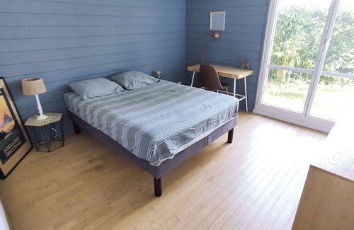 Coteaux Ouest Apartamento | Bamboo and Cherry Apartment 5 minutes from downtown!