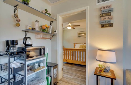 Sunset Manor Cabaña | Tucson Cottage w/Courtyard & Grill - Near Hiking!