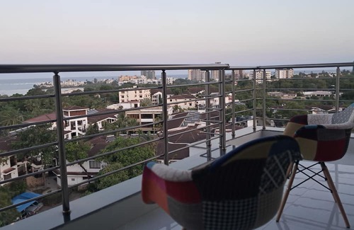 Mombasa Apartamento | Penthouse Livin’: Luxury Penthouse with Stunning Ocean Views & Modern Design
