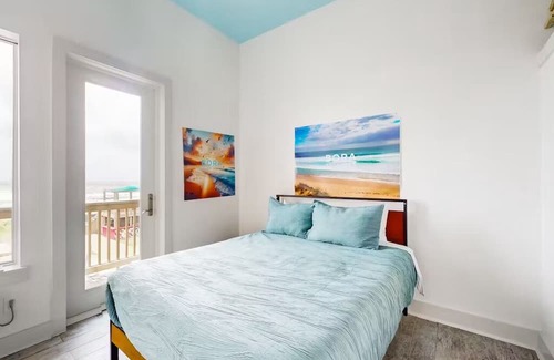 Port Bolivar Cabina | Cozy cabin with 1 bedroom and WiFi, AC in charming Bolivar Peninsula