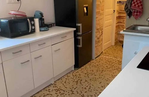 Flers Casa | Homerez - Welcoming House in Flers with Enclosed Garden