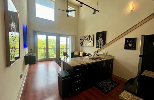 Piedmont Heights Apartamento | Grand Sanctuary Loft