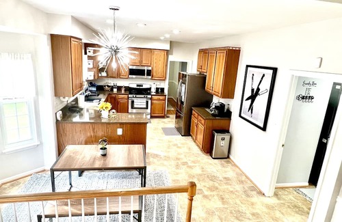 Manassas Casa | NEW LISTING! Historic District Magic Hideaway by RedAwning