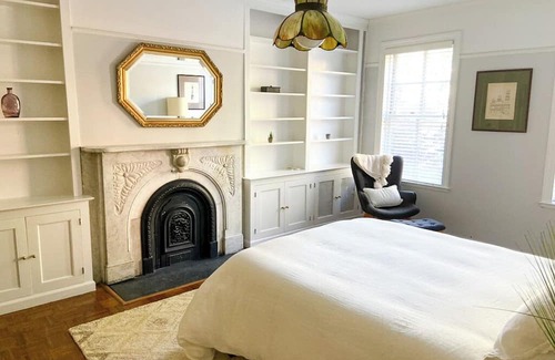 Boerum Hill Casa | Stunning 5-bedroom Boerum Hill House, with Rose Garden Terrace and X-Large Deck