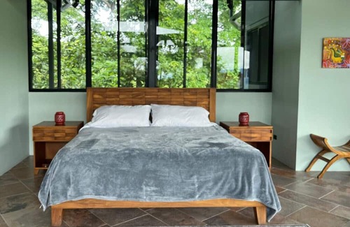 Parrita Casa | Mountaintop House with Breathtaking Views