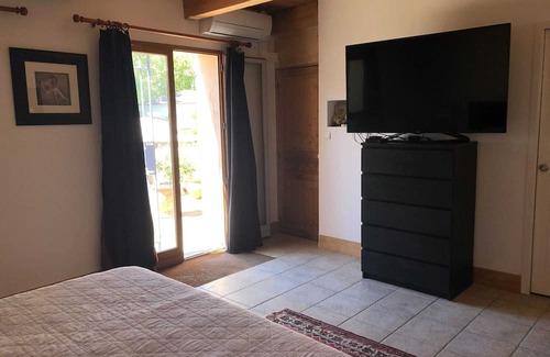 Murviel-les-Montpellier Villa | Homerez - Villa in Murviel-lès-Montpellier