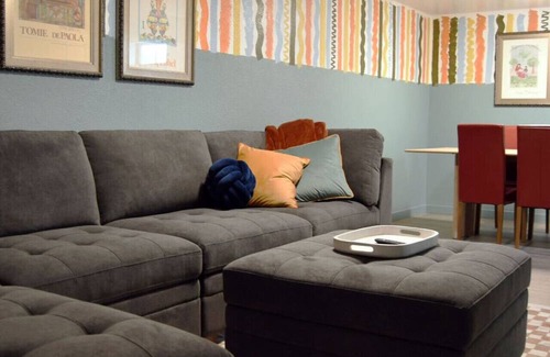 Franklin to the Fort Casa | Cozy basement, private entrance, 2 miles to UM/DT
