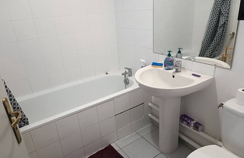 Port Marianne Apartamento | Studio 29m2, Quartier Réputé, Parking Terrasse Centre15min mer 8 km Direct Tram