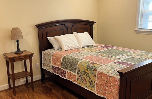 Jonesville Casa | Terrific 3-bedroom house in Elkin, close to town and trails, quiet