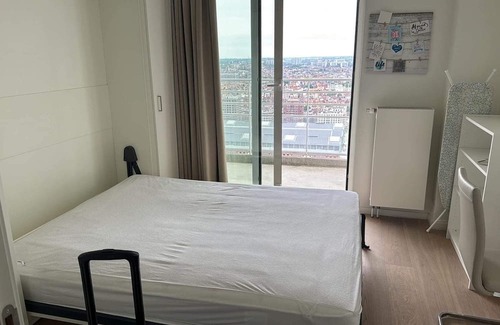 Northern Quarter Apartamento | Room in City view apartment in Brussels Center
