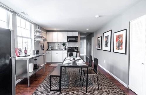 Near Northside Apartamento | Perfect for Family Near IU Convention Downtown