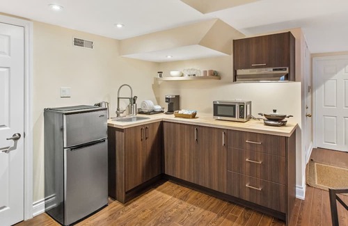 Vaughan Apartamento | Cozy 1-BR, with Private Patio.