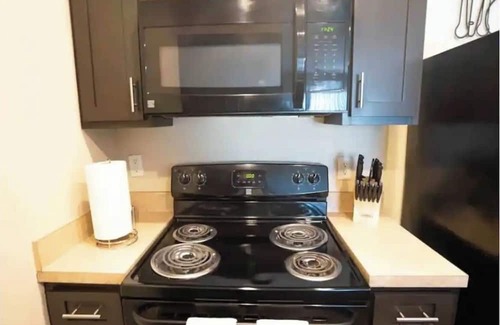 Easton Apartamento | King Kozy space & Easton near Airportn