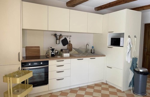 Arpaillargues-et-Aureillac Casa | The Charming Guest House