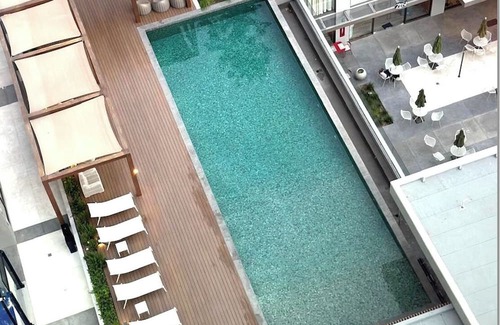 Nuevo León Apartamento | Luxury 3 BDR&2.5BA Apartment in SPGG I Next to Hospital, Plaza and Restaurants