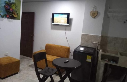 Cali Cama Y Desayuno | Welcoming bed & breakfast with WiFi in Cali