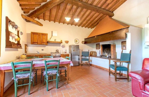 Greve in Chianti Otro | Country retreat near greve in chianti in a santo stefano winery