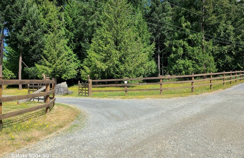 Regional District of Nanaimo Alquiler De RV | Windrush Country Estate nRV Site 1 nNo services - self contained