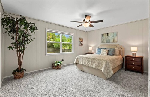 Hawkins Casa | Hawkins Hide a way