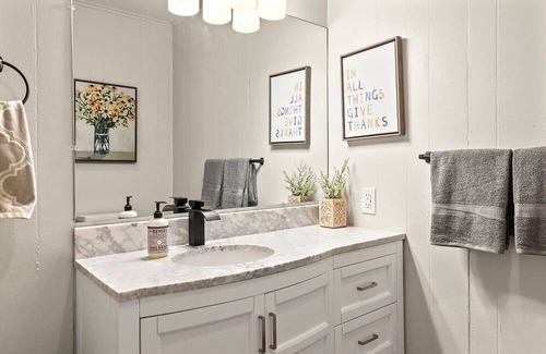 Hawkins Casa | Hawkins Hide a way