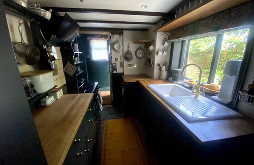 Lewes Cabaña | Stylish, cozy centrally located historical cottage in Lewes