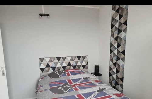 Amiens Apartamento | Appartement,chambre ,proche Université et CHU Sud