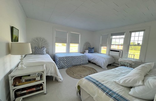 Snow Hill Otro | Exceptional Waterfront Farmhouse nestled between the cornfields and the bay