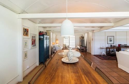 Ibiuna Cabaña | Paraíso à Beira da Represa: Casa Luxuosa com Piscina no Veleiros de Ibiúna!