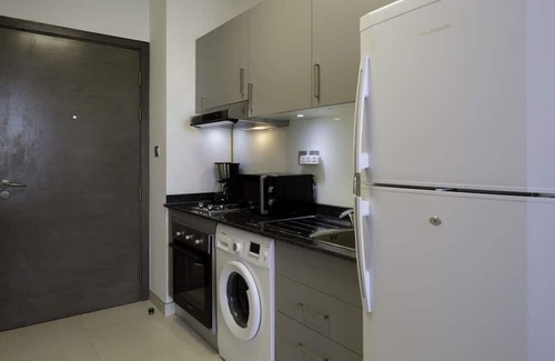 Discovery Gardens Apartamento | Luxury Studio 5 mins from Ibn Batuta!