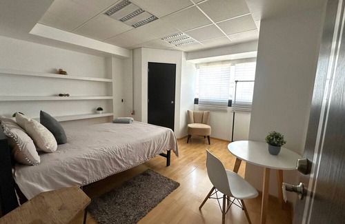 Toluca Hotel | Tiny Rooms