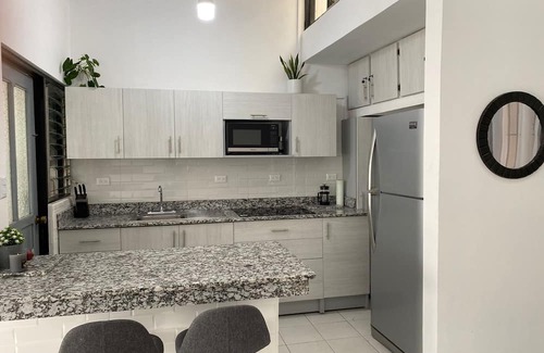 Guácima Casa | House 3 mins from SJO airport with free parking