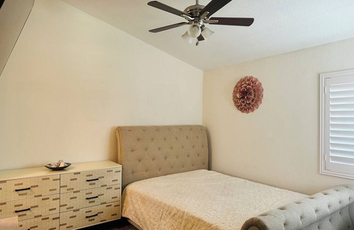 Aliso Viejo Condominio | Your Summer Retreat near Laguna Beach Sun & Fun rolled in One🚴‍♀️🏌️‍♂️🏊‍♂️🏄