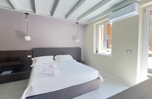 Nago-Torbole Casa | ES Room 2